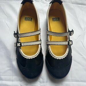 Onitsuka Tiger by Asics Black and White Women’s Ballet Flats